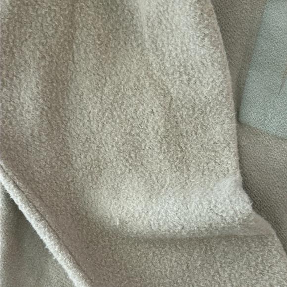 VAIL League Cream Vail Crewneck - Picture 4 of 6